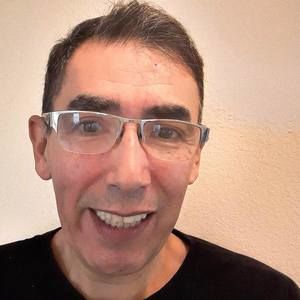 Meet your Posher, Julio cesar